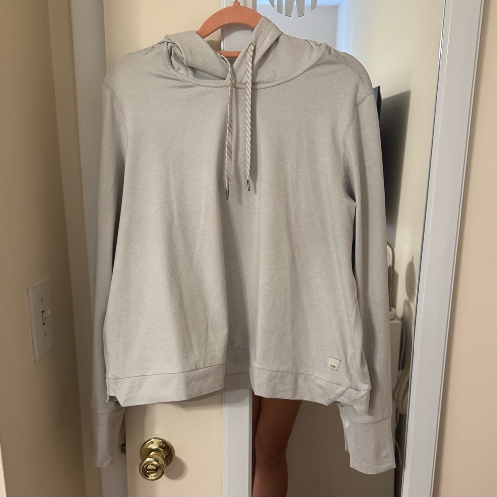 Vuori Women’s Halo Essential Hoodie